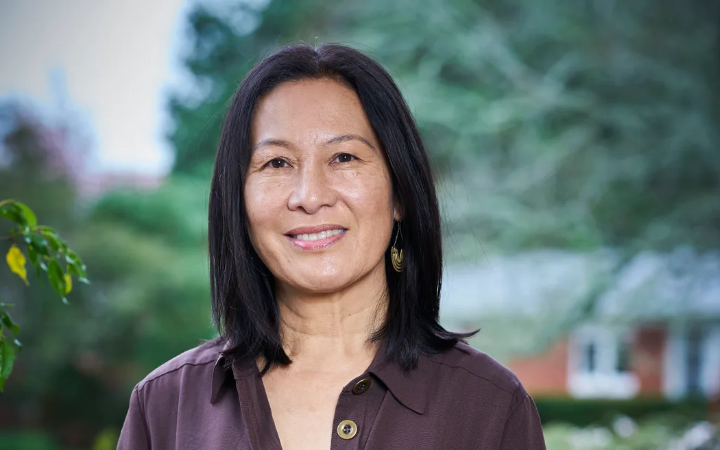 Người New Zealand gốc Māori-Trung Quốc đón nhận di sản đa văn hóa của mình 2 Jenny Joy Bol Jun Lee-Morgan, a second-generation Māori Chinese and director of Pūrangakura, an independent kaupapa Māori research center based in Tāmaki Makaurau/Auckland.