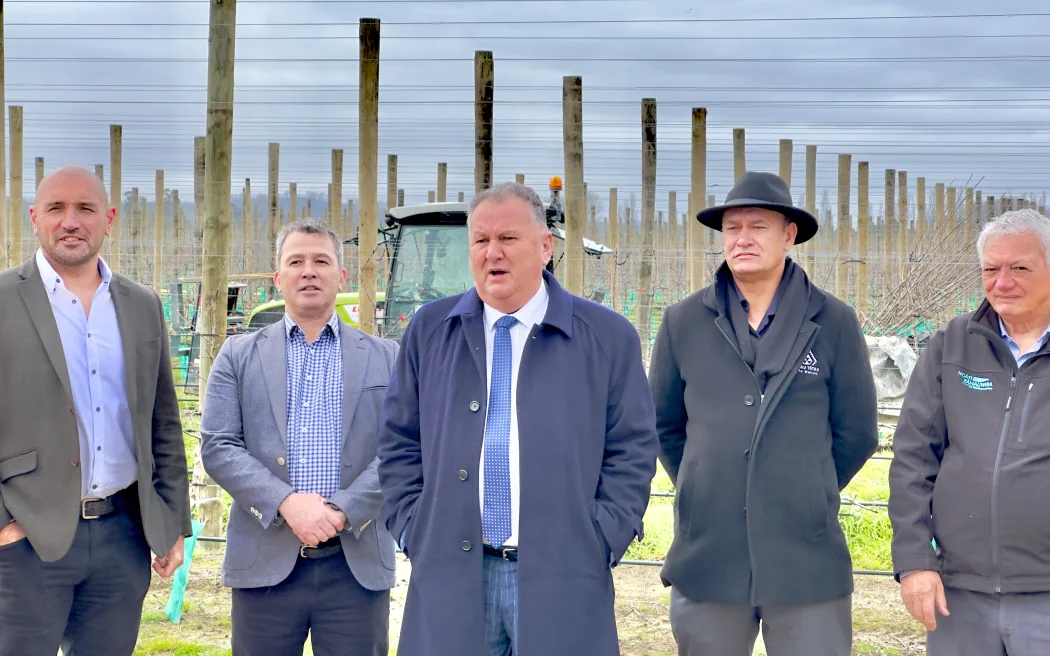 Tātau Tātau Commercial chief executive Aayden Clarke, Tātau Tātau Commercial, Ē Tipu chair Shayne Walker, Regional Development Minister Shane Jones, Tātau Tātau o Te Wairoa chairman Leon Symes and Ngāti Pāhauwera chair Toro Waaka.