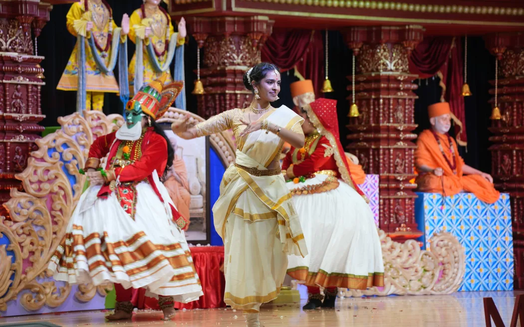 Wellington tưng bừng khánh thành ngôi đền Hindu đồ sộ 2 Celebrations at the consecration ceremony of BAPS Shri Swaminarayan Sanstha temple in Lower Hutt on 10 August, 2025