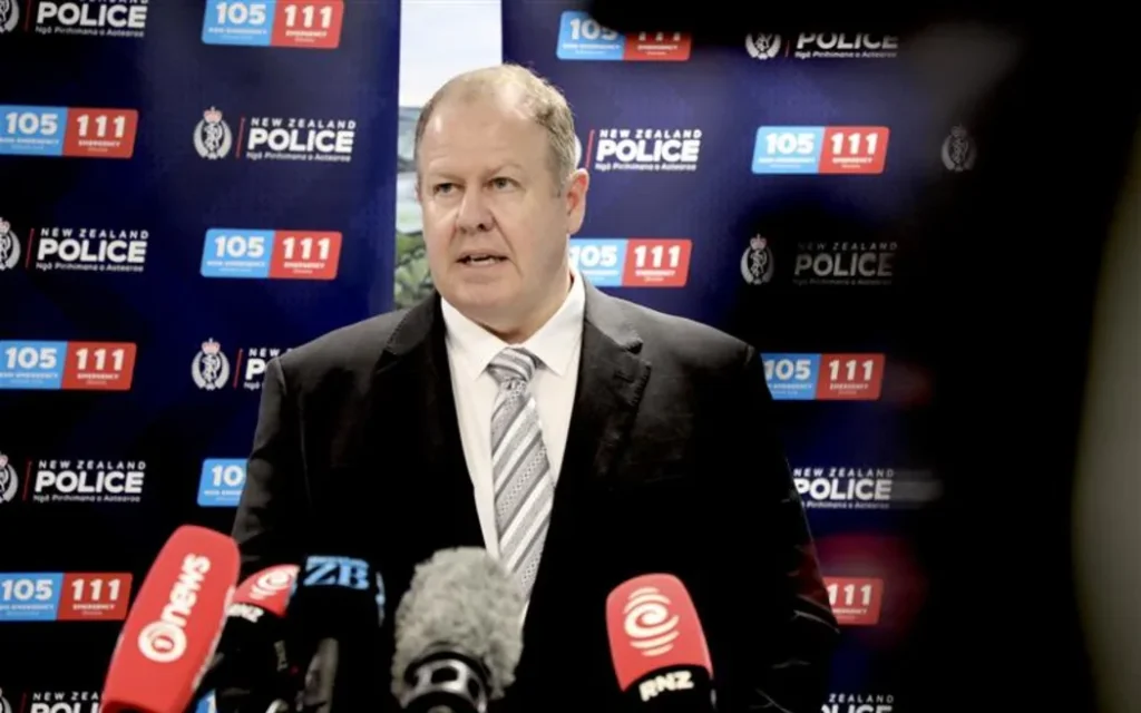 Detective Inspector Glenn Baldwin gives an update on the killing of US man Kyle Whorrall at a bus stop in Auckland at Easter weekend 2025.