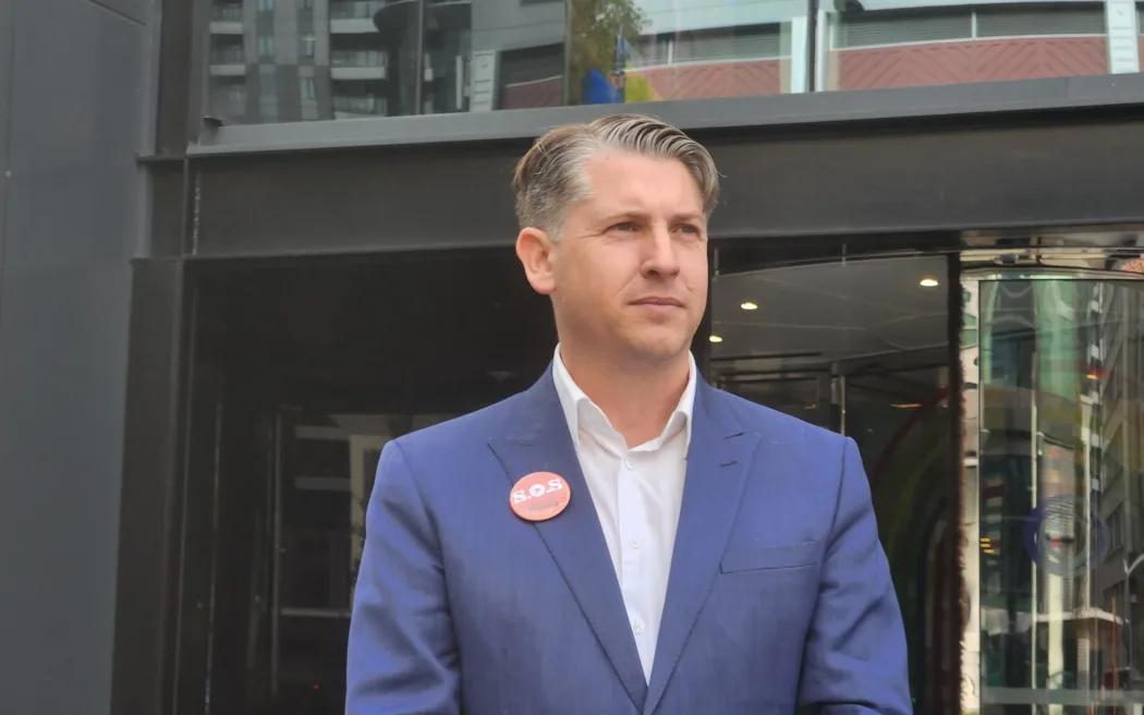 director of union e tu michael wood f Nhân viên Stuff nổi giận: Đề nghị tăng lương bị cắt giảm sau đình công