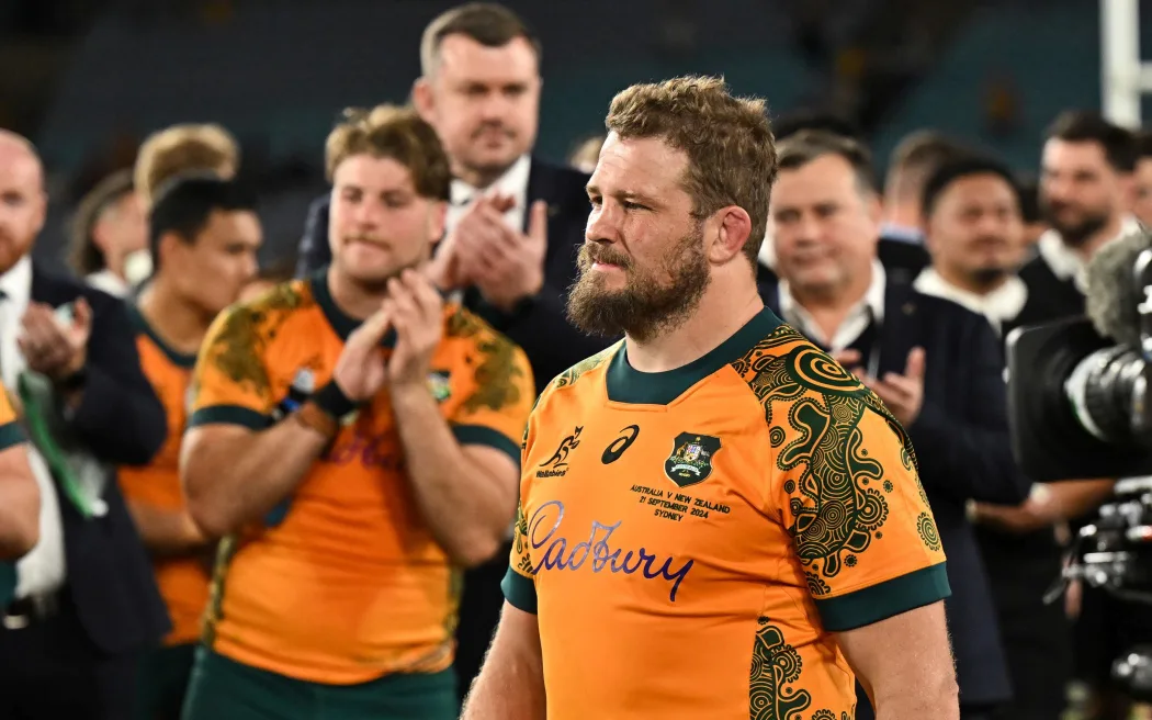 All Blacks vs Wallabies: Toàn bộ thông tin cần biết về trận thư hùng Bledisloe I 3 James Slipper is honoured after becoming the most capped Wallaby player of all time following the test against the All Blacks in Sydney in 2024.