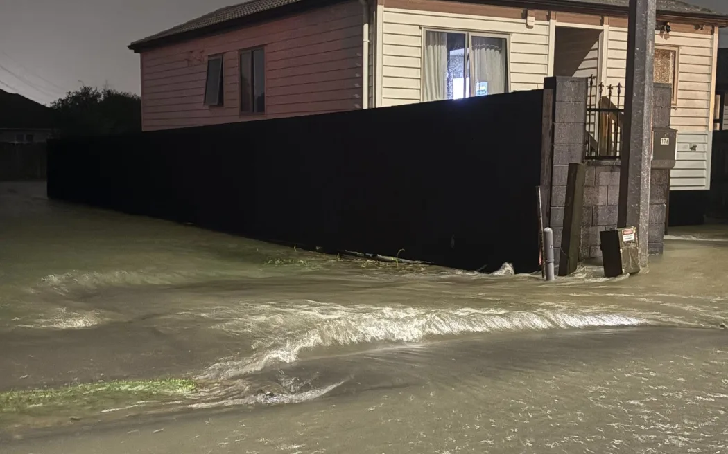 A flooded road in Ōtara.