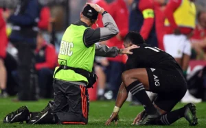 players regularly get concussion tests Nghiên cứu New Zealand: Cầu thủ Rugby nam đỉnh cao đối mặt nguy cơ rối loạn não cao hơn