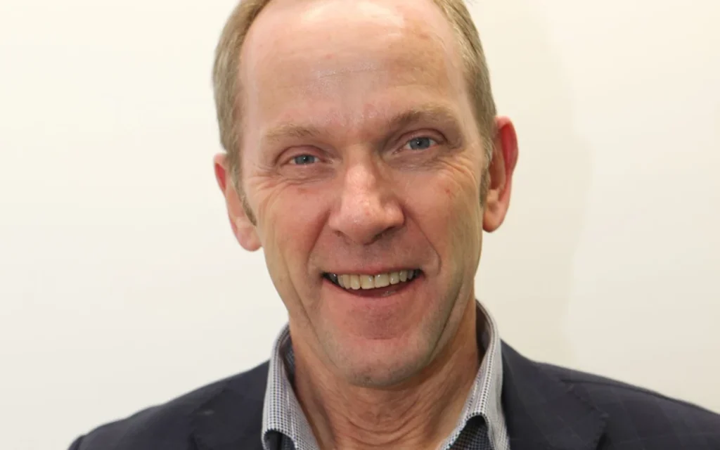 Professor Peter Browett is a consultant haematologist at Auckland City Hospital and Director of the Centre for Cancer Research at the University of Auckland.