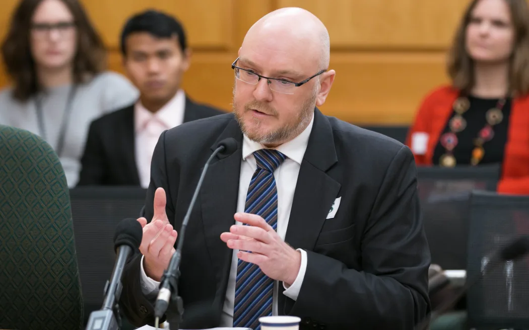 The Drug Foundation's executive director Ross Bell speaks to the Health Committee about changing cannabis law.