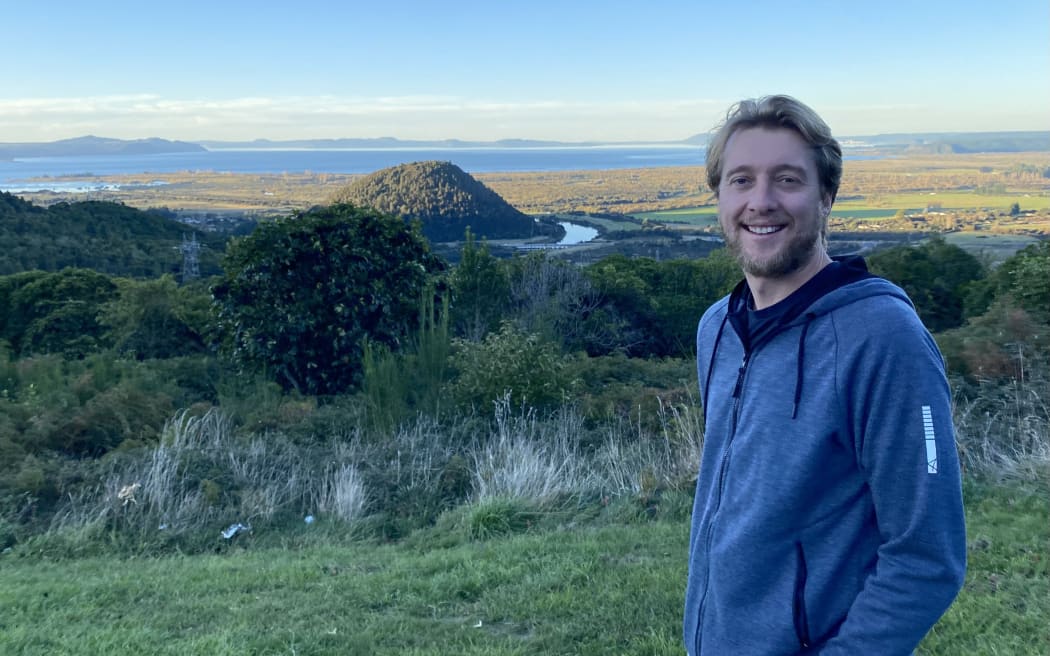 Research supervisor Dr Simon Barker.