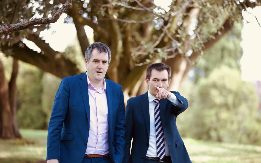 Cải tổ giao thông Auckland: Cơ quan vận tải mất hầu hết quyền lực 2 RMA Reform Minister Chris Bishop and Transport Minister Simeon Brown announce extensions for ports' permits at a press conference in Auckland's Parnell.