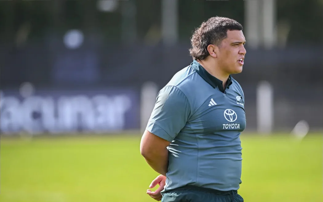 Đại chiến All Blacks - Springboks: HLV Robertson đau đầu với bài toán đội hình 2 Tamaiti Williams
