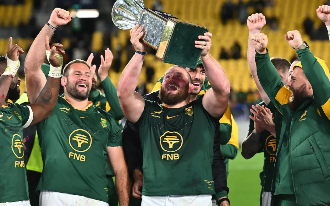 Bledisloe Cup: Trận đấu All Blacks và Wallabies "nóng" hơn thường lệ vì những lý do này 2 Wilco Louw of the Springboks.
