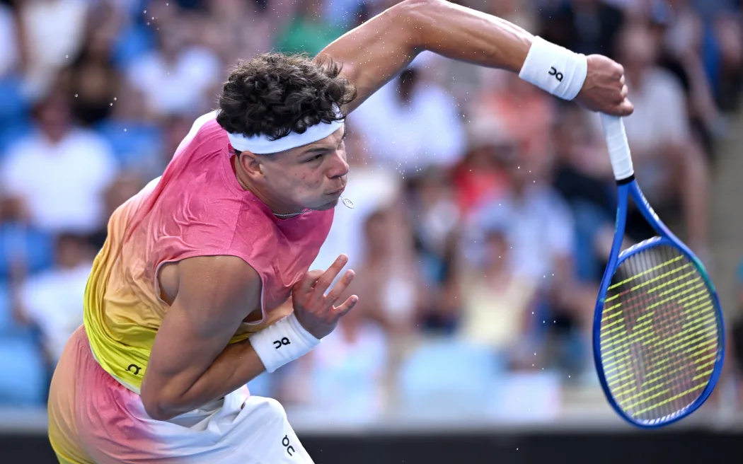 Tay vợt số 6 thế giới Ben Shelton "tái ngộ" giải ASB Classic 2 Ben Shelton.