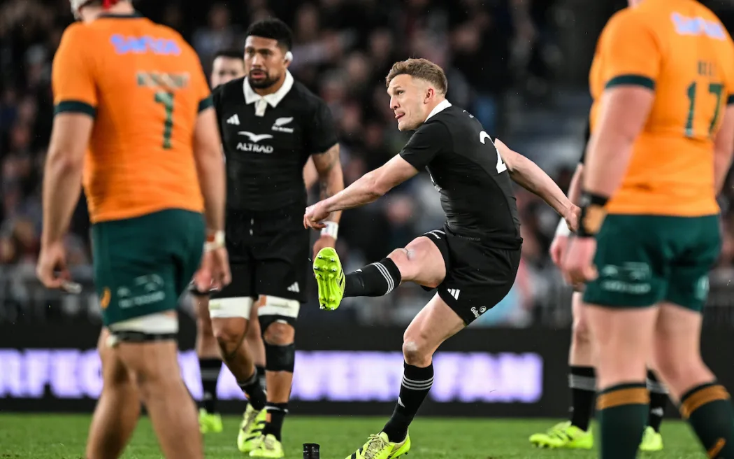 Damian McKenzie.