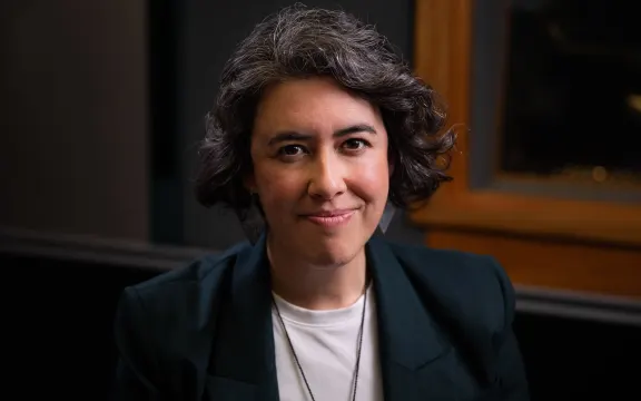 Bộ Giáo dục New Zealand cảnh báo trường Gloriavale có thể bị tước giấy phép tư thục 2 Children’s Commissioner Dr Claire Achmad