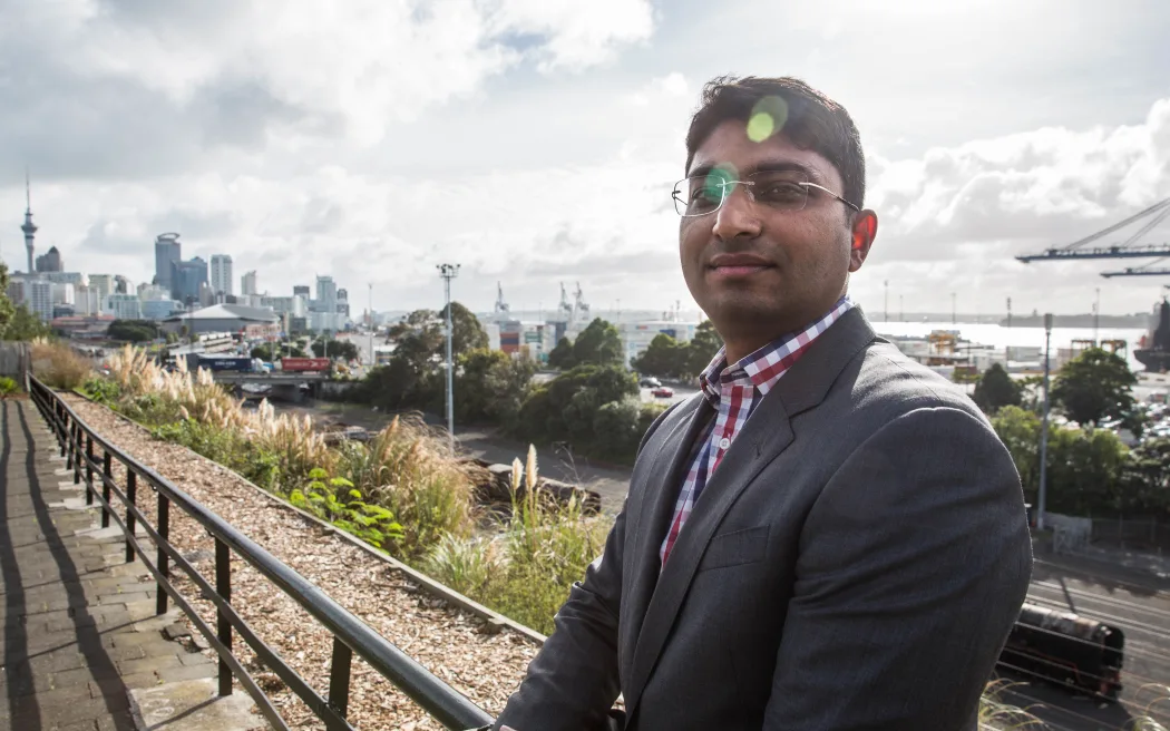 Ẩm thực yum cha ở Auckland 'hụt hơi': Các nhà hàng truyền thống lao đao 8 Economist Shamubeel Eaqub