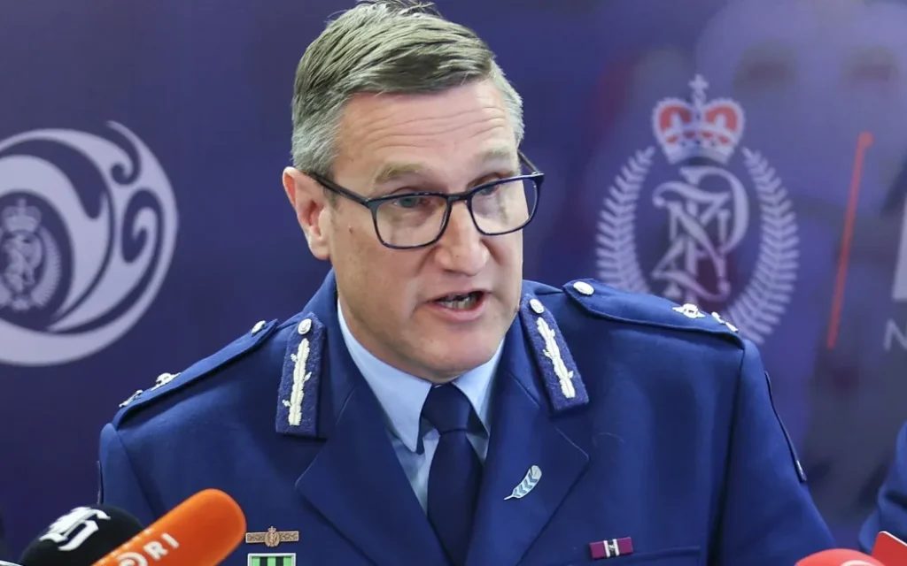 IPCA Hoàn Tất Điều Tra Cựu Phó Tổng Ủy Viên Cảnh Sát Jevon McSkimming 1 Former Deputy Commissioner Jevon McSkimming.