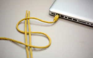241213. Photo Diego Opatowski / RNZ. Broadband prices generic image