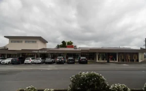 Nine masked individuals wielding hammers and bricks attacked Roopdarshan in Auckland’s Mt Roskill on Tuesday.