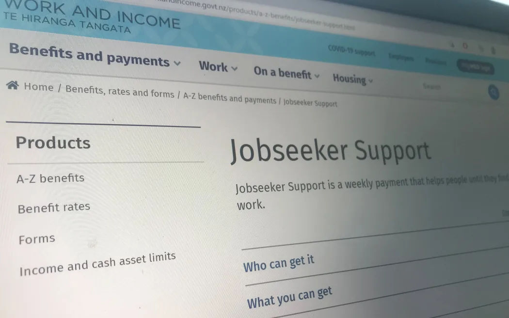 Chính sách trợ cấp Jobseeker thay đổi: Ai bị ảnh hưởng, ai được hưởng lợi? 3 Jobseeker support. Benefit. Beneficiaries. Work and Income.