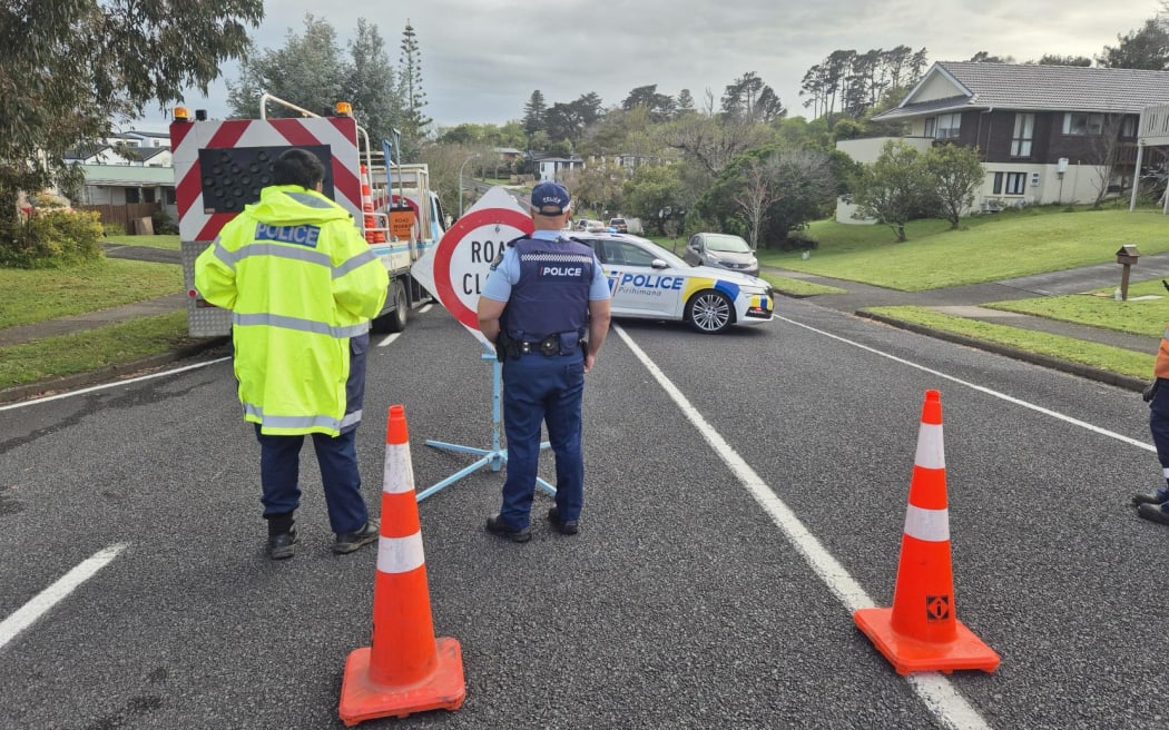 Thảm kịch hỏa hoạn ở Auckland: Hai người thiệt mạng, ba người bị thương 4 Bucklands Beach house fire