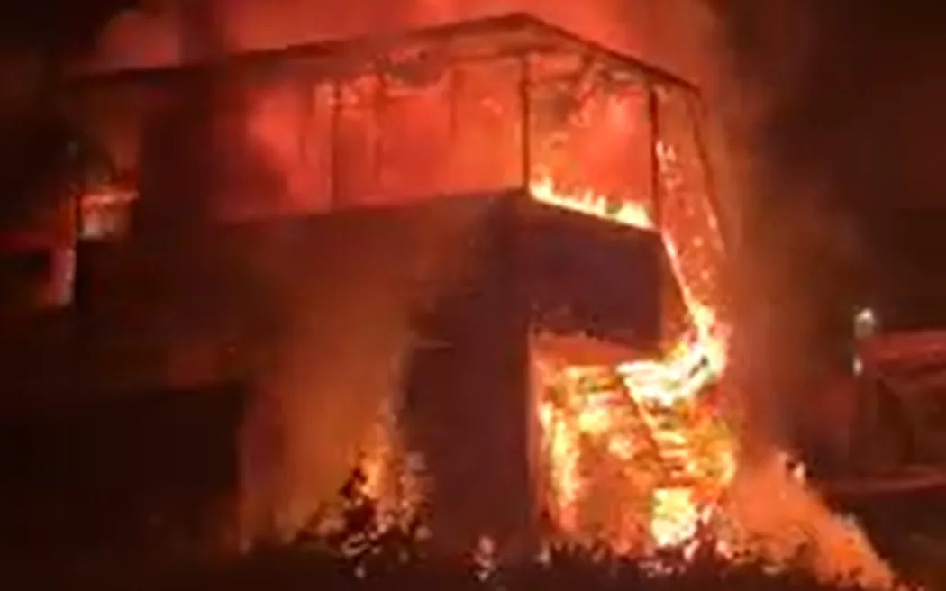 The fire happened shortly after 1am on Thursday.