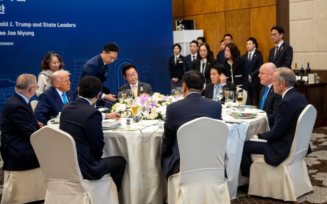Thủ tướng New Zealand Christopher Luxon 'hội đàm riêng' với ông Donald Trump tại Hàn Quốc 3 The Prime Minister has met with US President Donald Trump, ahead of a leaders meeting at APEC hosted by the South Korean President.