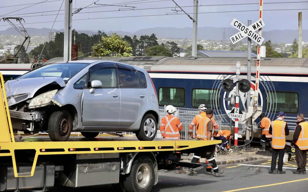 Train v car in Auckland