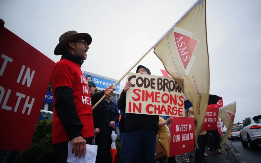 Senior Doctors Strike in Auckland.