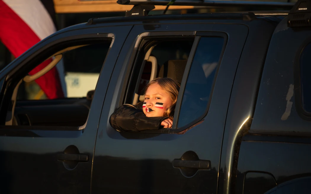 A child in a car on the hikoi heading into Wellington, tuesday 19 Novemberr.