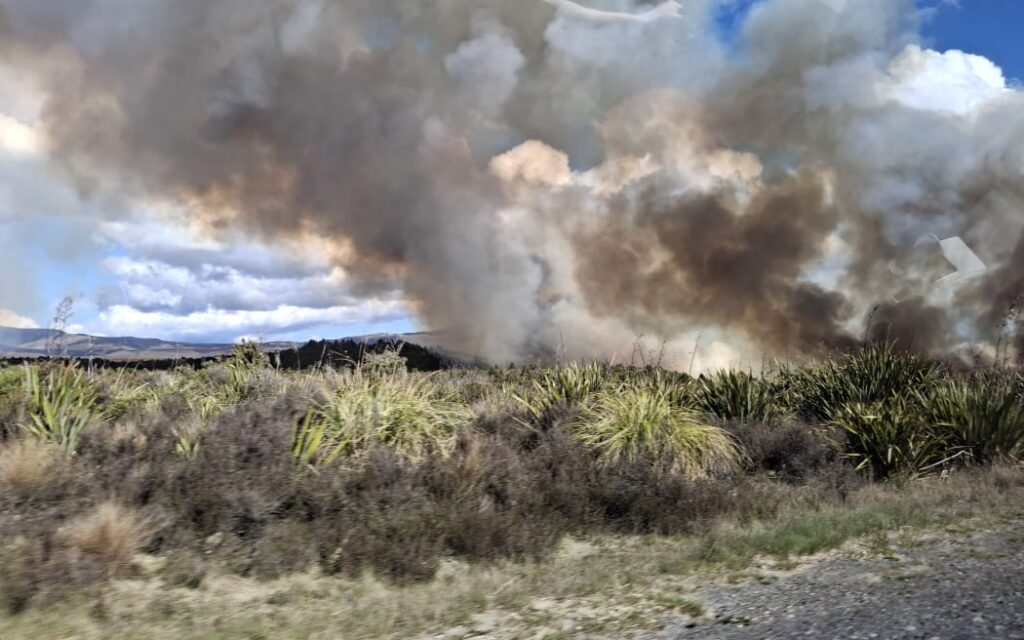 Fire at Tongariro crossing