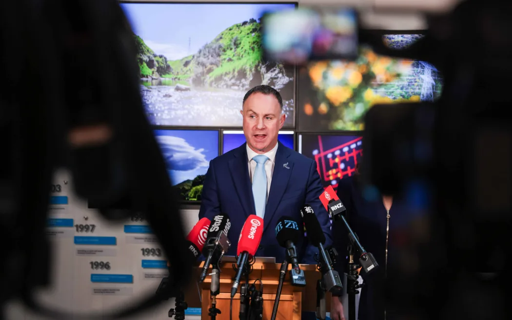 Energy Minister Simon Watts.