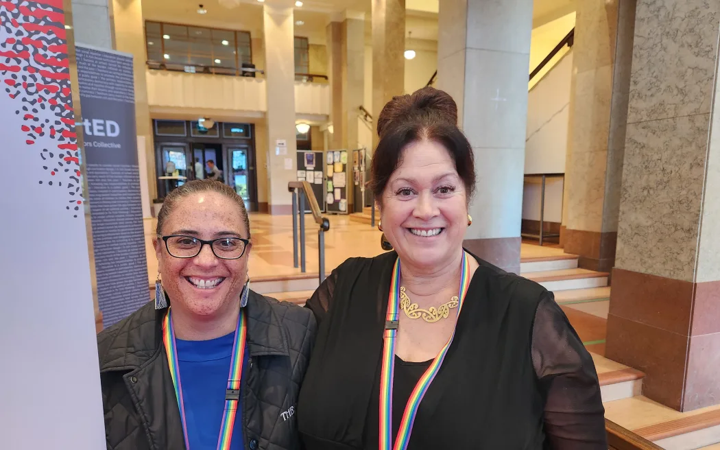 Cloverlea School principal Leiana Lambert and Te Kura o Wairau principal Teena Johnson.