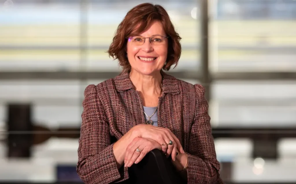 Sức khỏe tâm thần tại New Zealand: Dịch vụ rời rạc, người dân khó tiếp cận 1 Karen Orsborn, Chief Executive of Te Hiringa Mahara