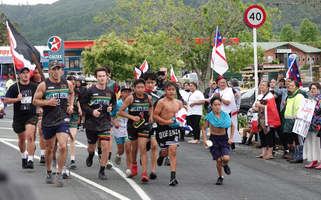 Some participants in the Hīkoi mō te Tiriti are opting to run parts of the route. These runners arrived in Kawakawa on Monday afternoon after travelling the hard way from Moerewa.