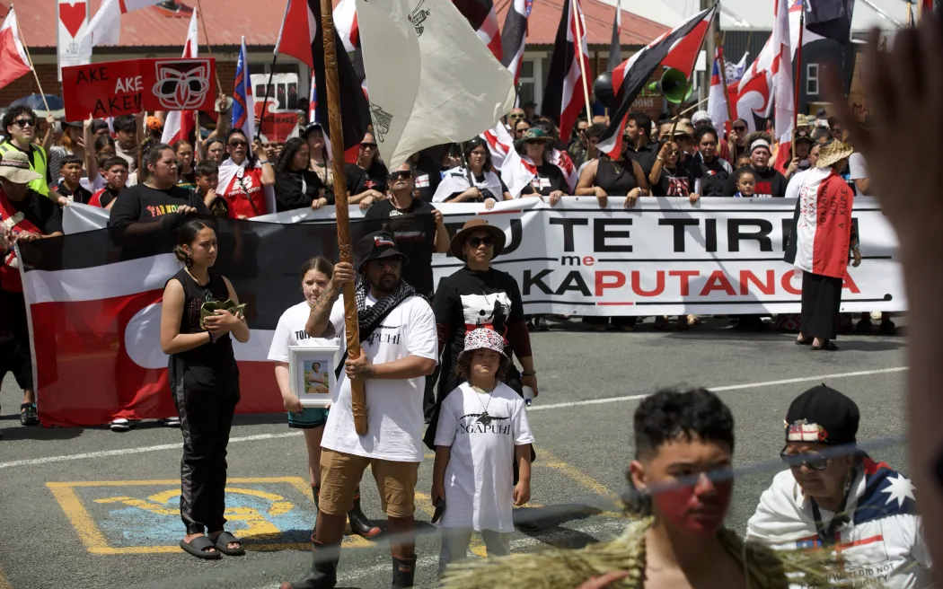 The hīkoi at the Kaipara District Council building.
