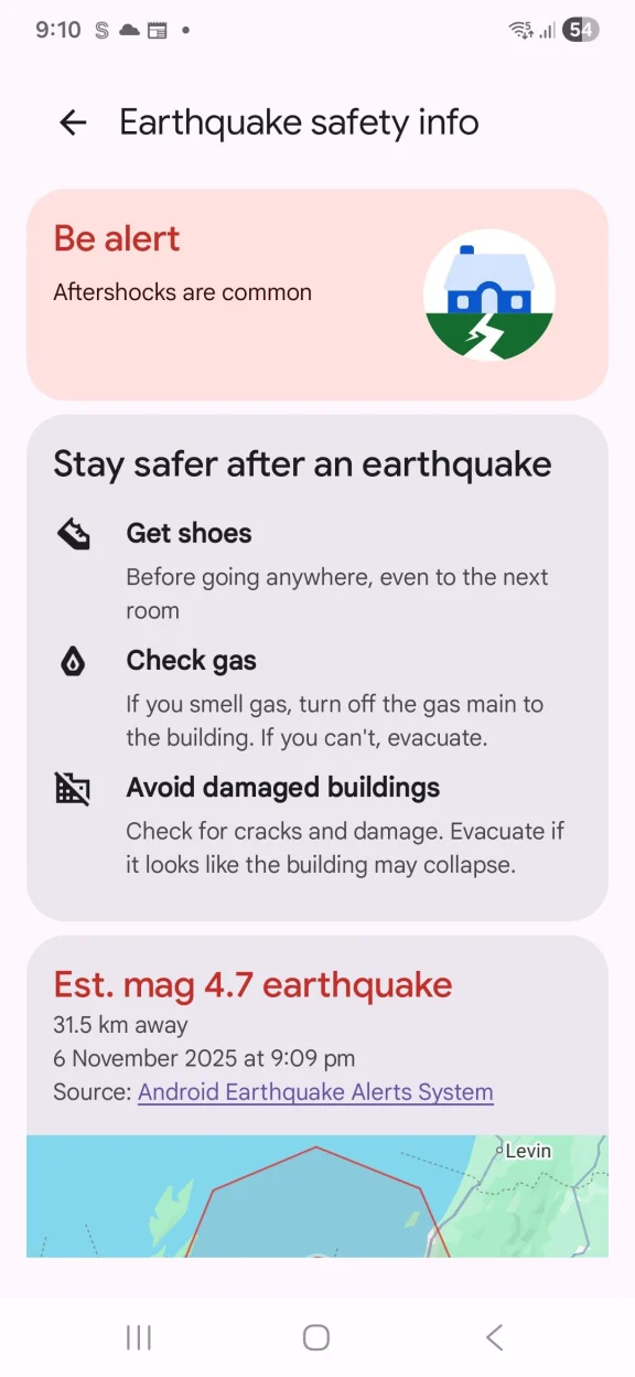 A moderate 4.9 magnitude earthquake in the Cook Strait was felt in Wellington on Thursday night.